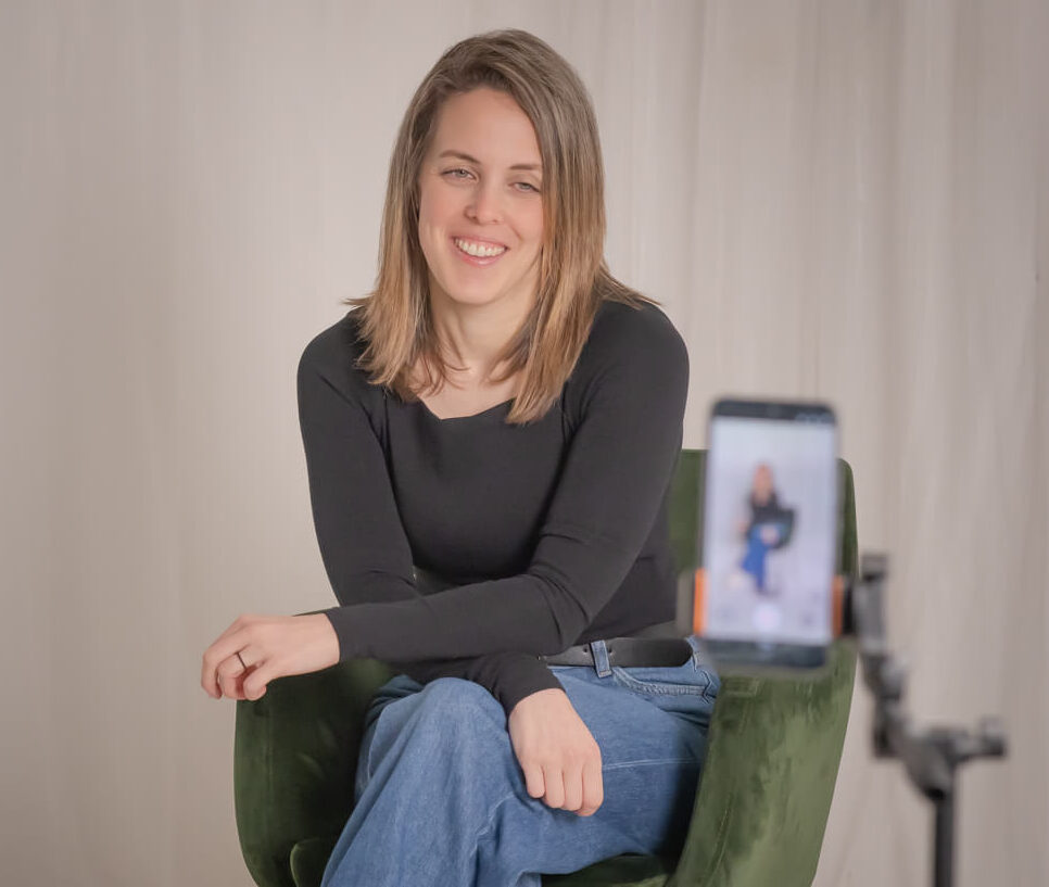 Joanna Giz móvil asistente virtual